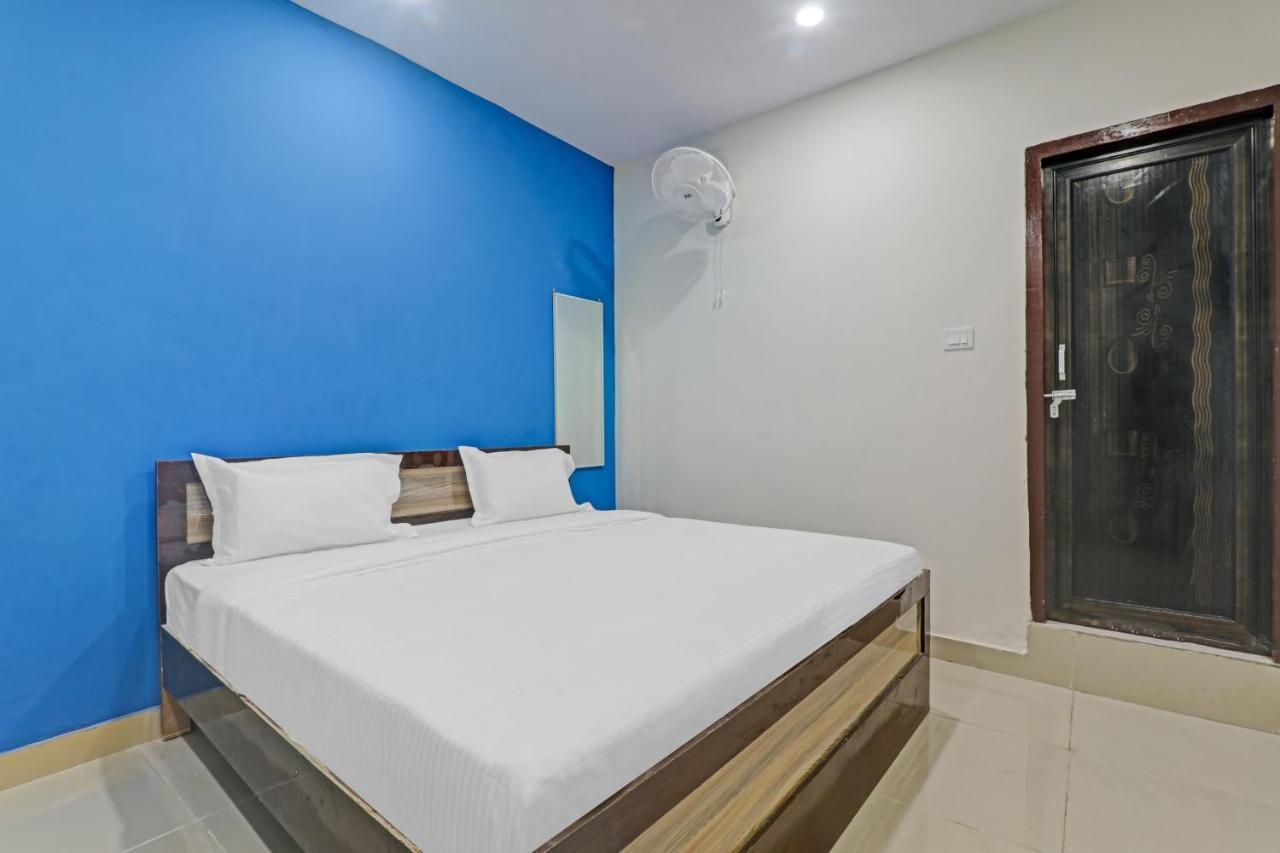 Hotel O Rudra Palace Near Phoenix United ลัคเนา ภายนอก รูปภาพ